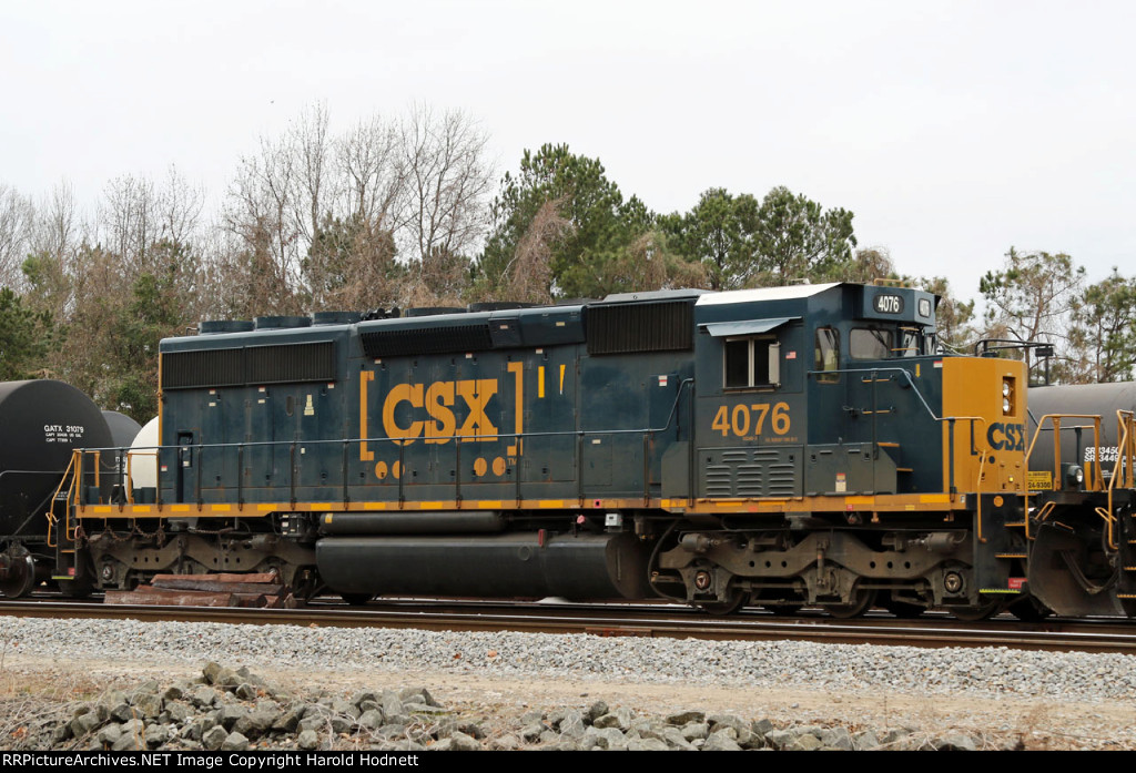 CSX 4076